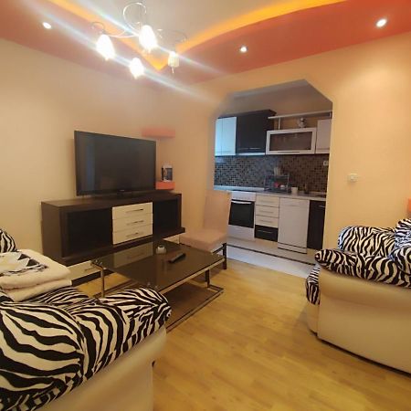 Gogo Apartments Ohrid Esterno foto