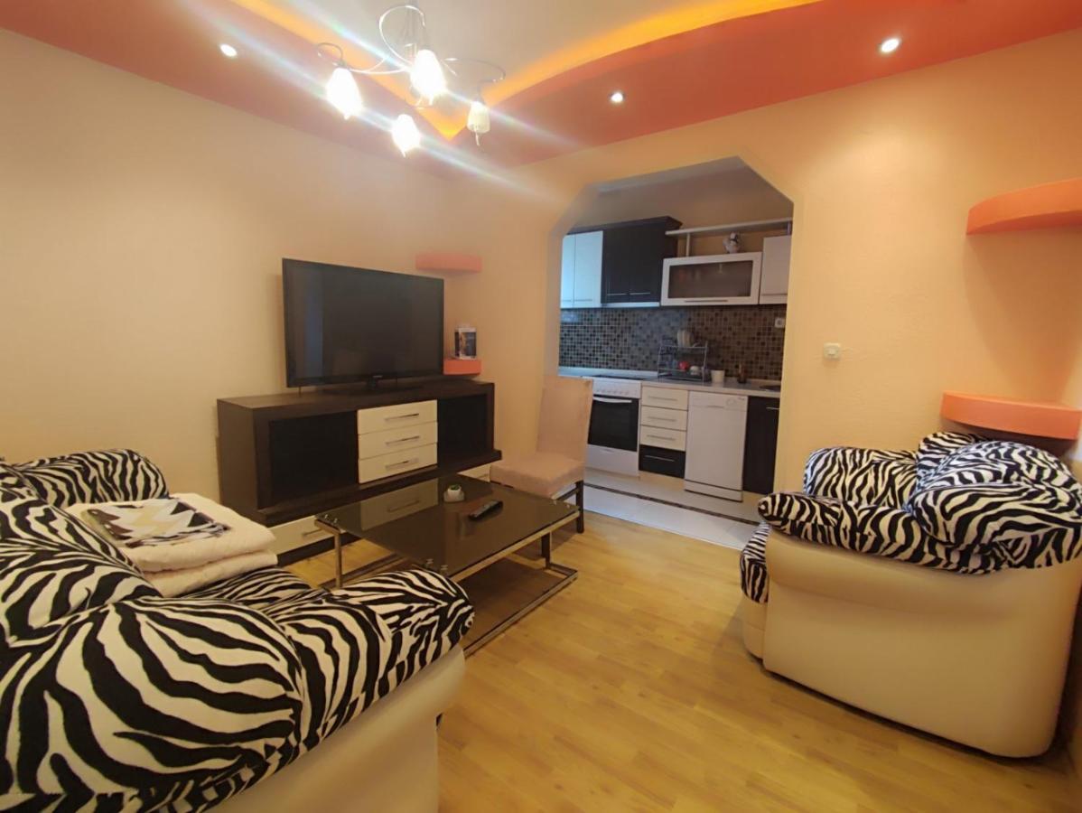 Gogo Apartments Ohrid Esterno foto