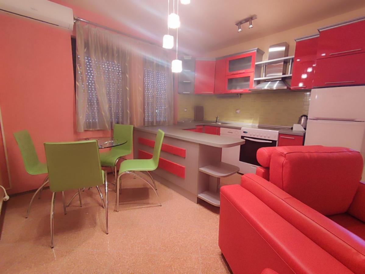 Gogo Apartments Ohrid Esterno foto