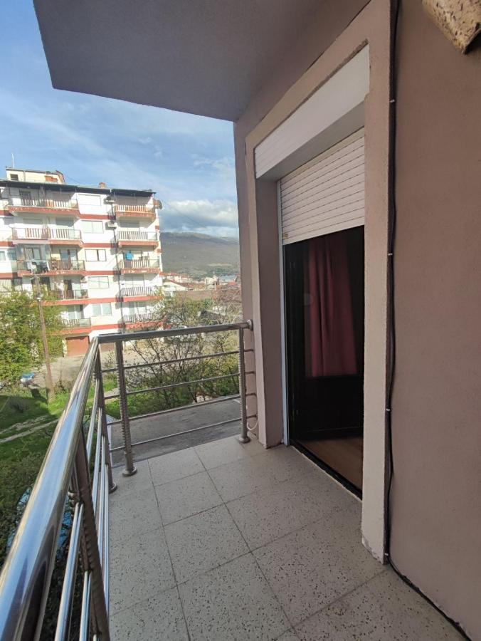 Gogo Apartments Ohrid Esterno foto