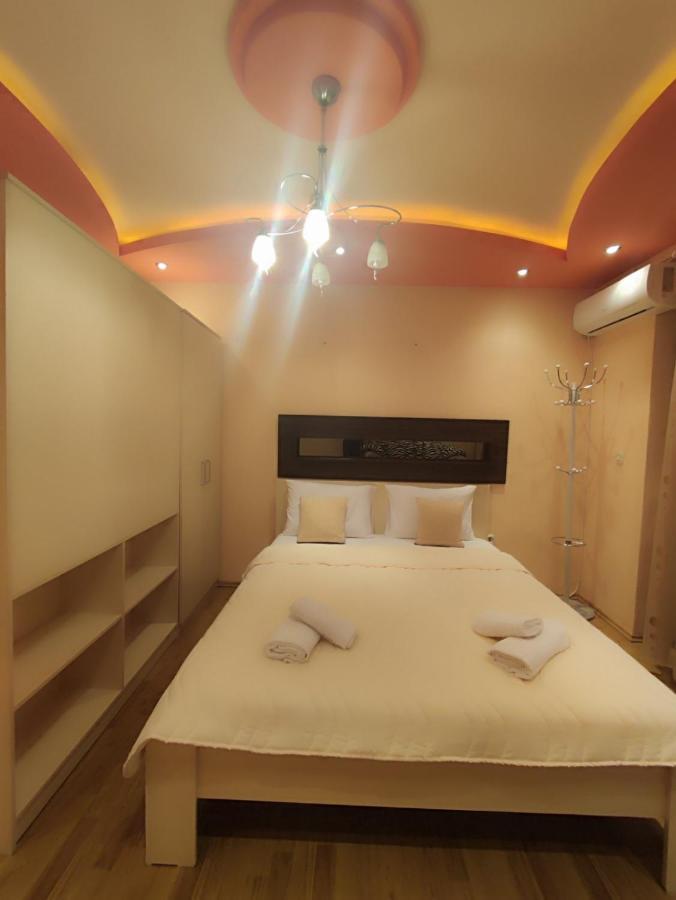 Gogo Apartments Ohrid Esterno foto
