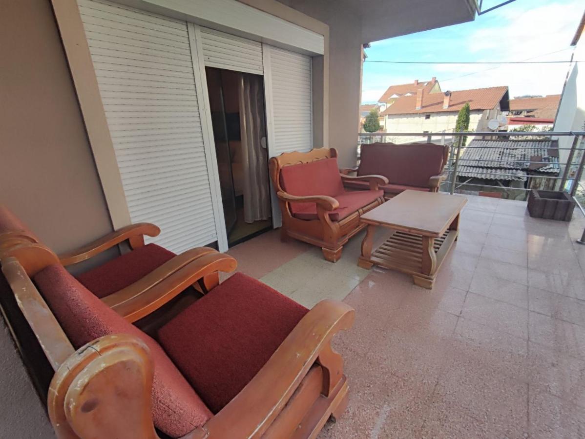 Gogo Apartments Ohrid Esterno foto