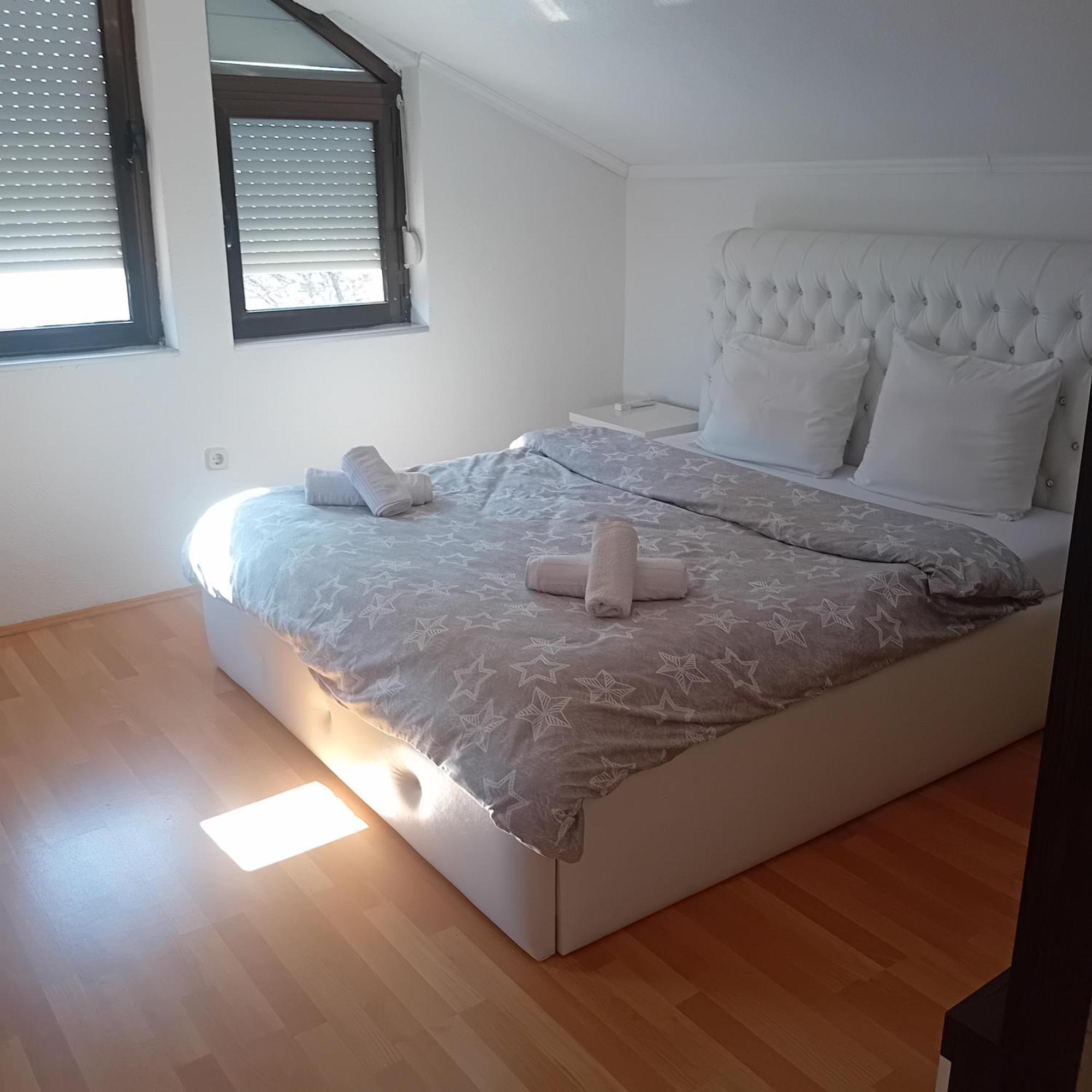 Gogo Apartments Ohrid Esterno foto